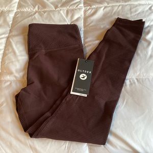 Glyder maroon leggings